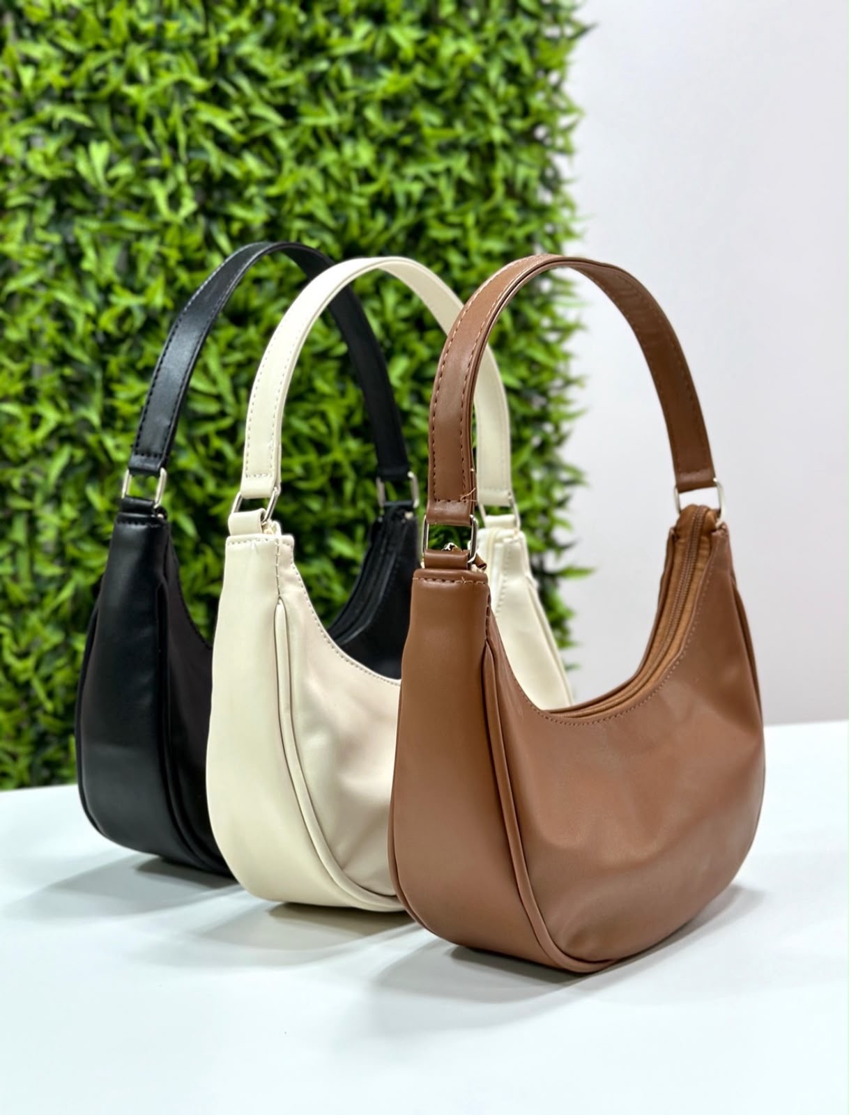 Bolsa Meia Lua 