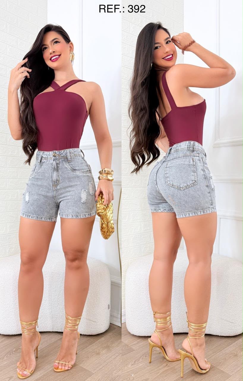 Short Acizentado